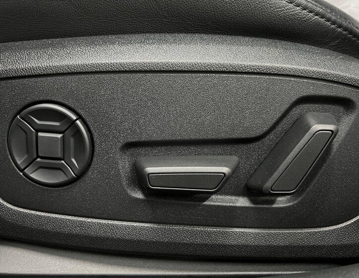 Audi A6 Allroad Kombi 3,0 l 210 kw