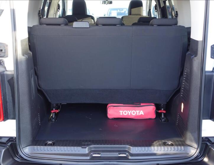 Toyota ProAce Verso 14