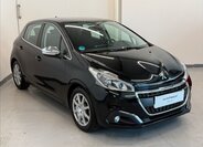 Peugeot 208 Hatchback 1,2 l 81 kw