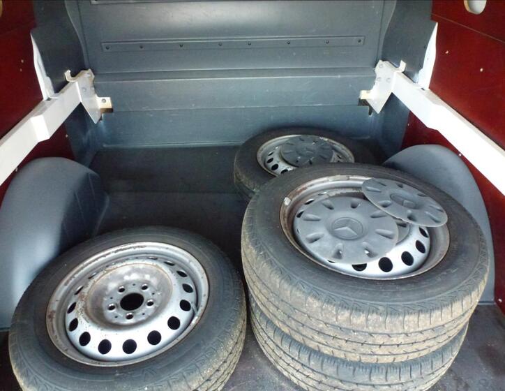 Mercedes-Benz Vito 20