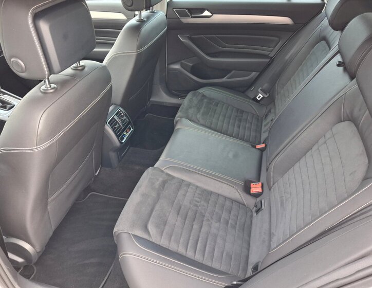 Volkswagen Passat Kombi 2,0 l 140 kw