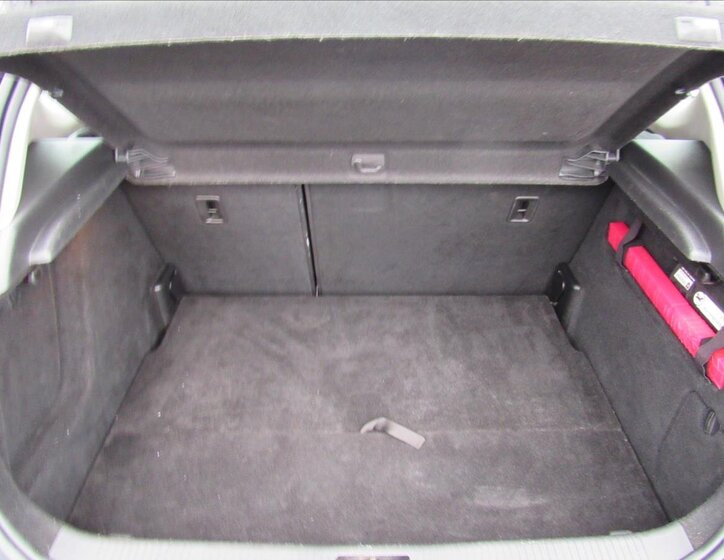 Opel Astra Hatchback 1,4 l 103 kw