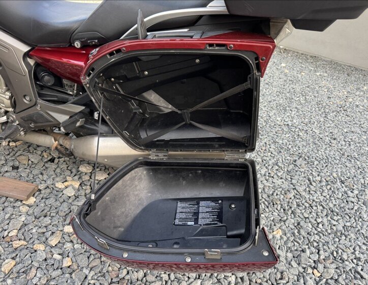 BMW Ostatní Ostatní 1,7 l 118 kw