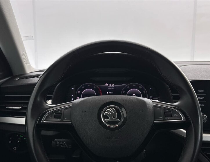 Škoda Scala Hatchback 1,6 l 85 kw