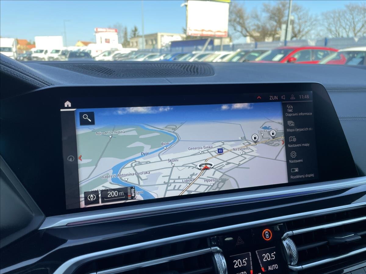 BMW X7 SUV / Terénní 3,0 l 195 kw