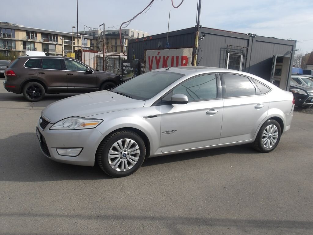 Ford Mondeo Hatchback 2,0 l 103 kw
