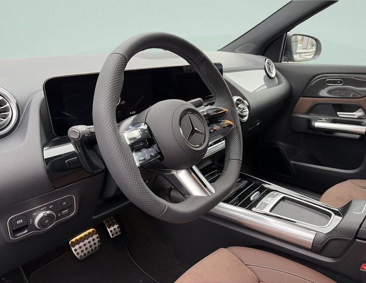 Mercedes-Benz GLA SUV / Terénní 2,0 l 110 kw