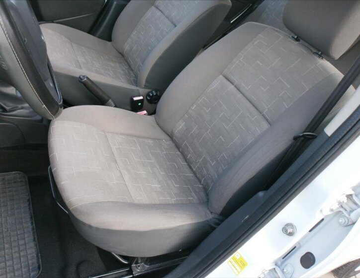 Dacia Sandero Hatchback 1,4 l 55 kw