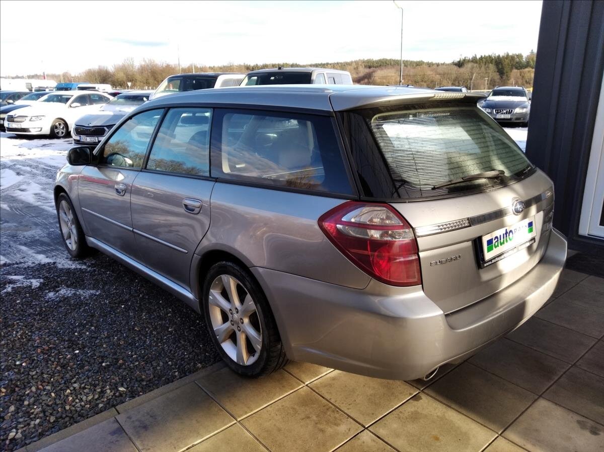 Subaru Legacy Kombi 2,0 l 110 kw