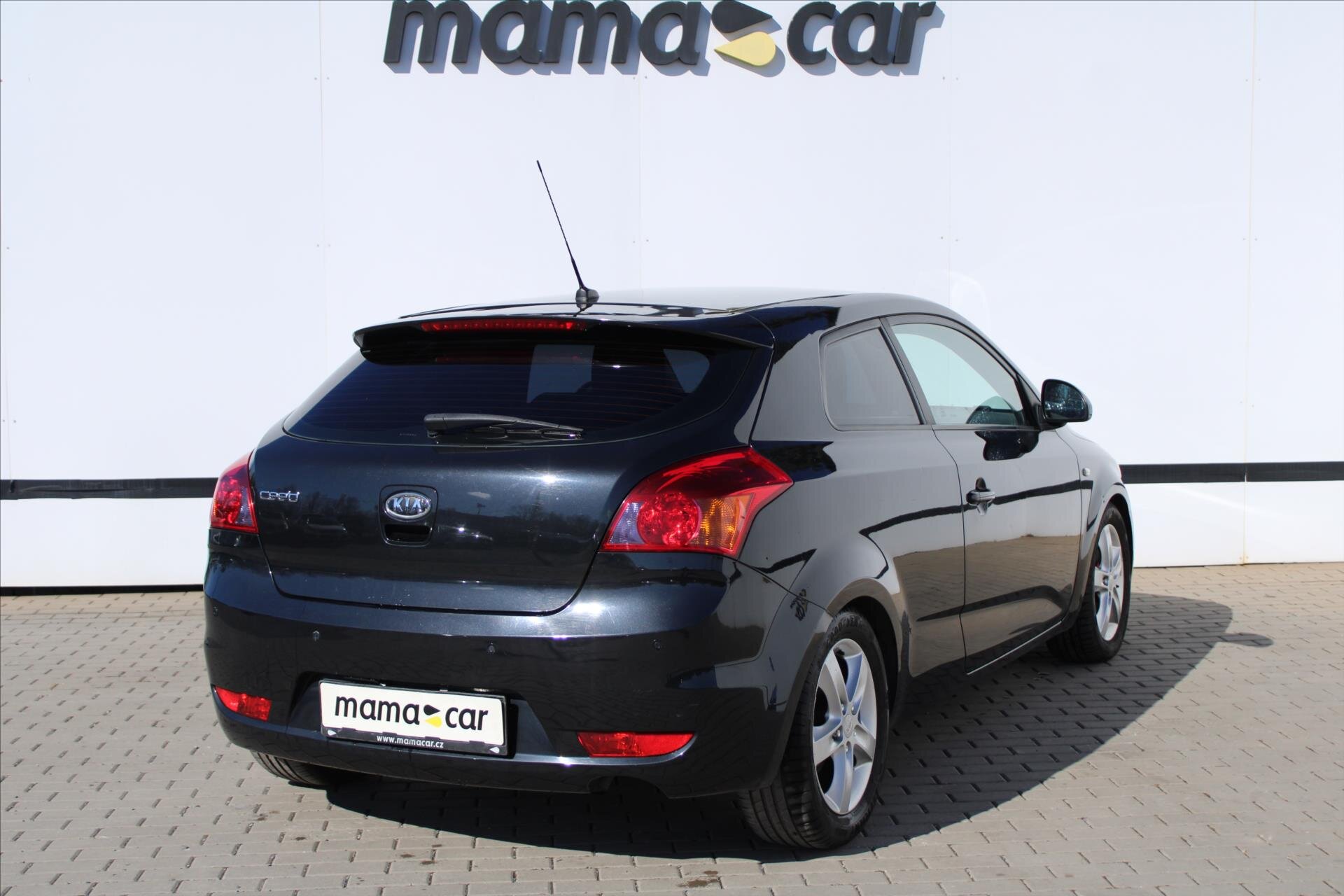 KIA Ceed Hatchback 1,4 l 80 kw