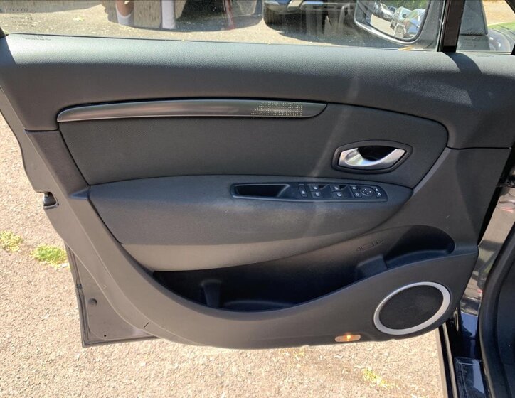 Renault Scénic Kombi 1,9 l 96 kw