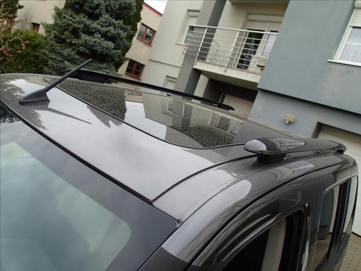 Citroën Berlingo MPV 1,5 l 96 kw