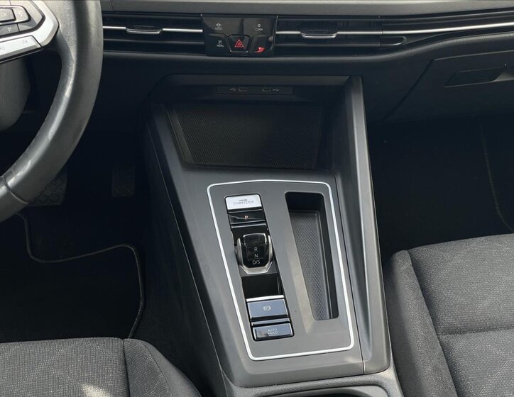 Volkswagen Golf Kombi 1,5 l 110 kw