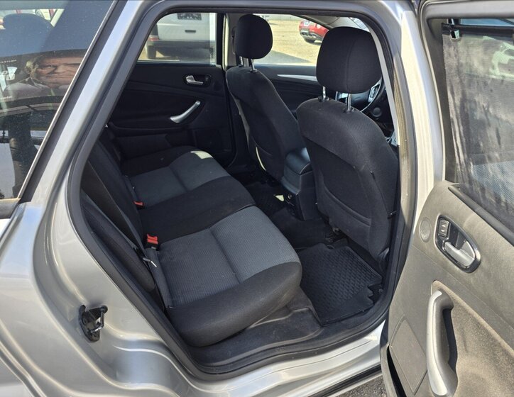 Ford Mondeo Kombi 2,0 l 96 kw