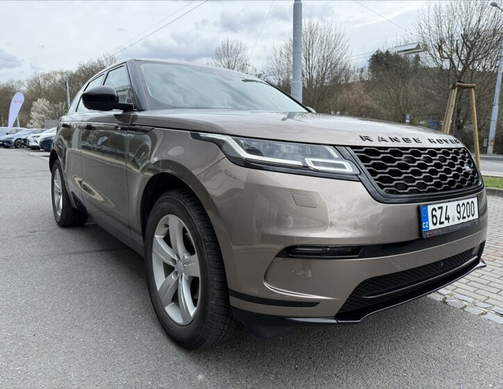 Land Rover Range Rover Velar SUV / Terénní 2,0 l 177 kw