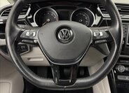 Volkswagen Touran 9
