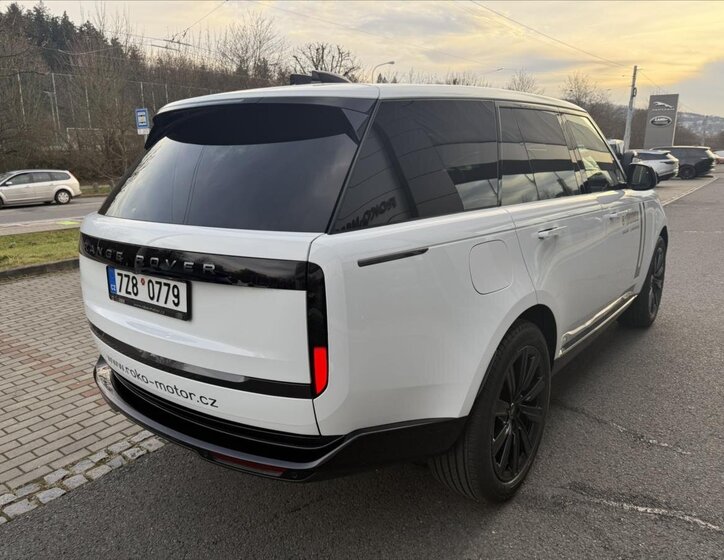 Land Rover Range Rover SUV 3,0 l 221 kw