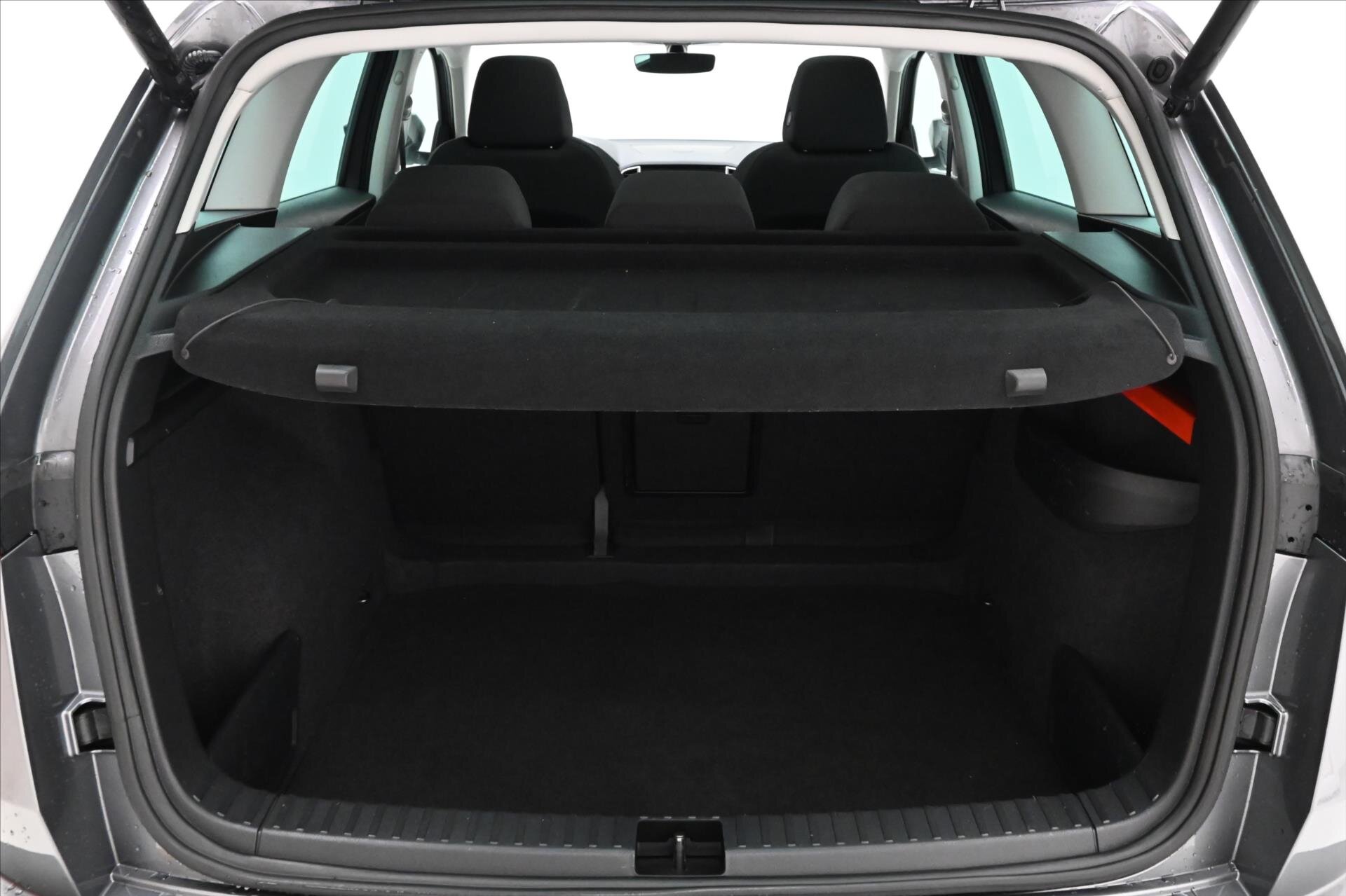 Škoda Karoq SUV 1,5 l 110 kw