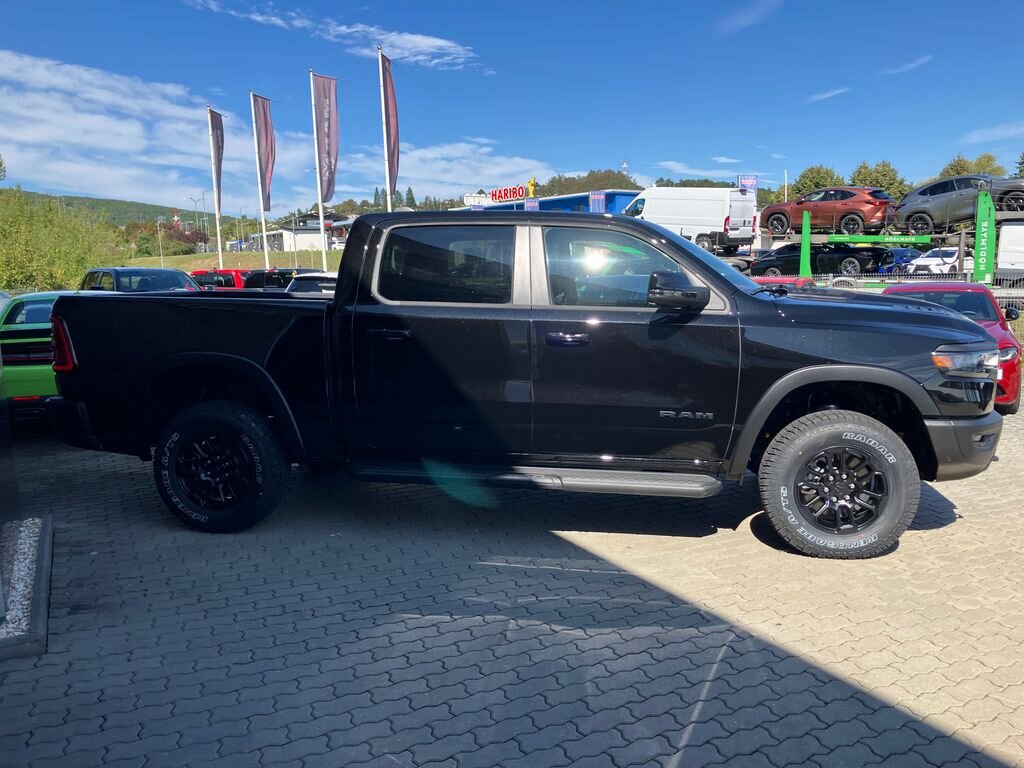 Dodge RAM Pick-up 3,0 l 313 kw