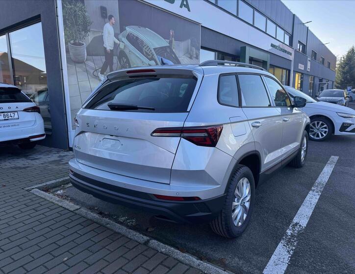 Škoda Karoq 4