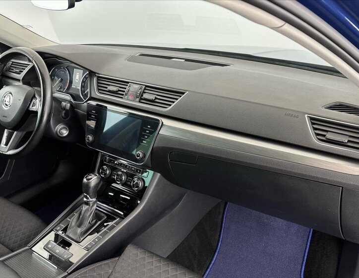 Škoda Superb Kombi 2,0 l 110 kw