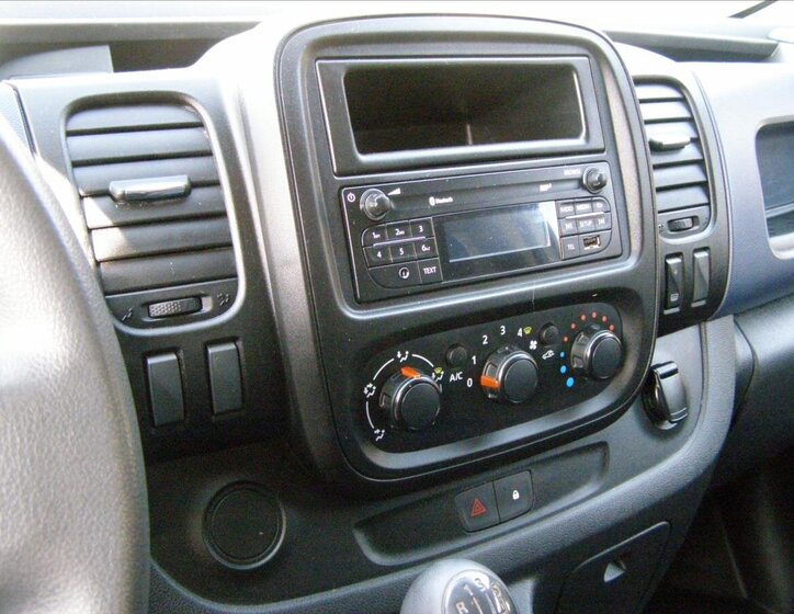 Opel Vivaro Ostatní 1,6 l 89 kw