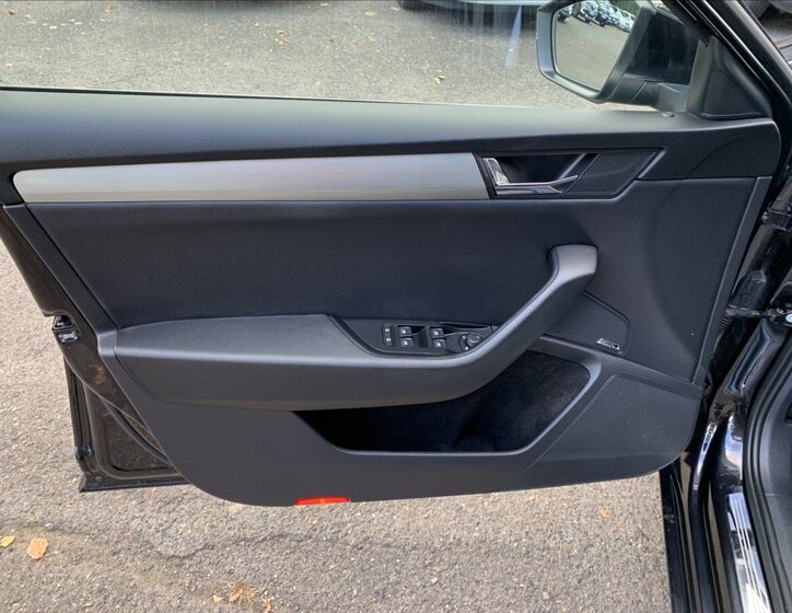 Škoda Superb Sedan 1,5 l 110 kw