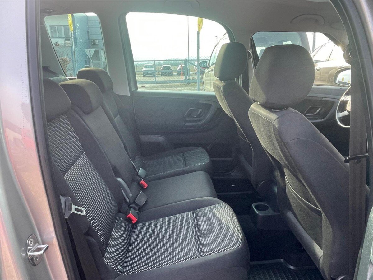 Škoda Roomster MPV 1,6 l 77 kw