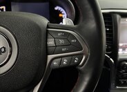 Jeep Grand Cherokee 11