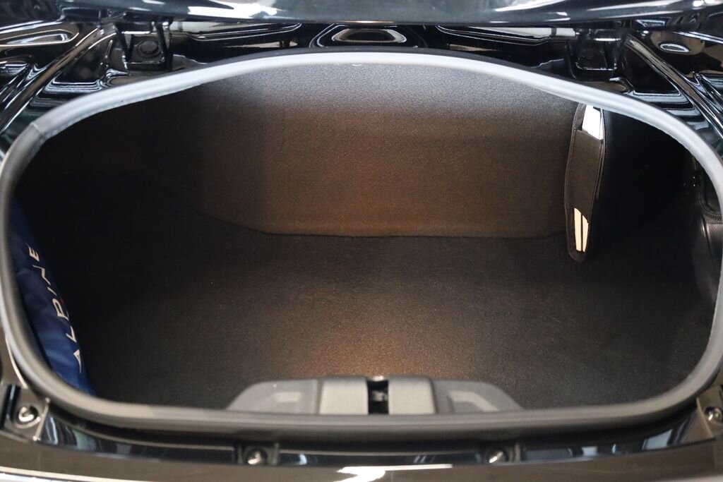 Ostatní Ostatní Kupé 1,8 l 185 kw