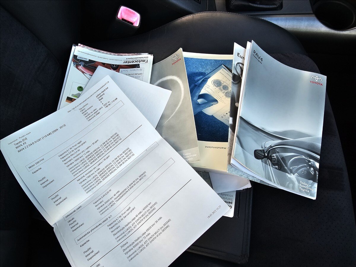 Toyota RAV4 Kombi 2,2 l 110 kw