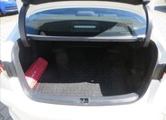 Toyota Corolla Sedan / Limuzína 1,8 l 72 kw