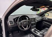 Jeep Grand Cherokee 17