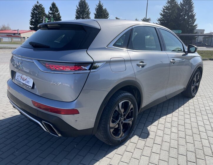 DS Automobiles DS7 Crossback Kombi 2,0 l 130 kw