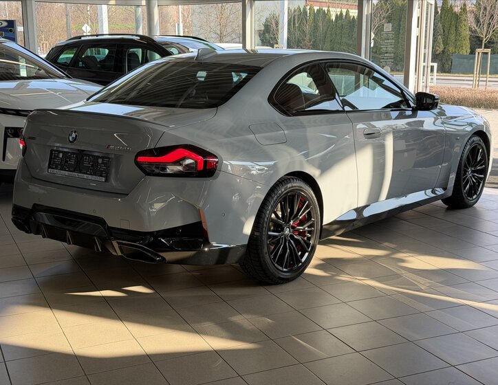 BMW Řada 2 Kupé 3,0 l 275 kw