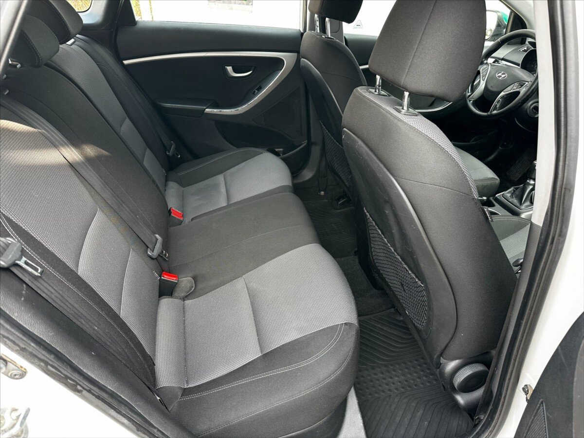 Hyundai i30 Kombi 1,6 l 81 kw