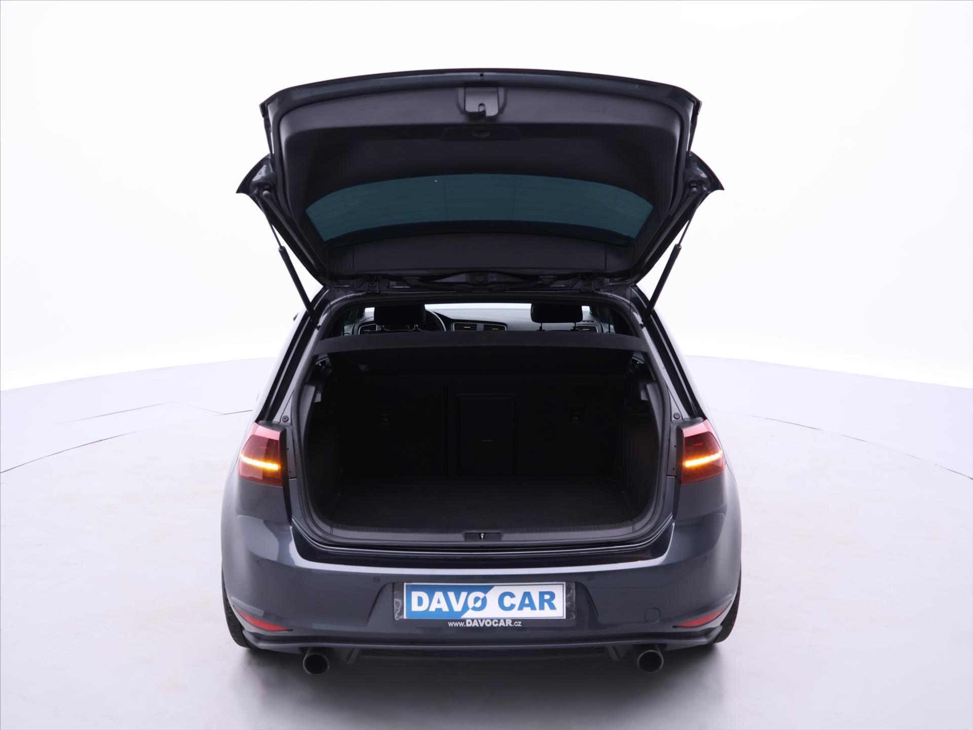 Volkswagen Golf Hatchback 2,0 l 169 kw