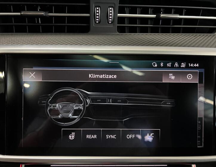 Mercedes-Benz GLC 23