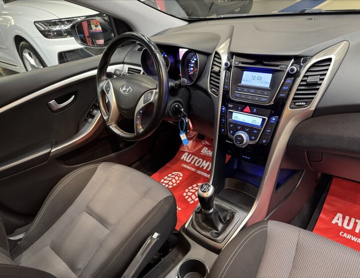 Hyundai i30 Kombi 1,6 l 81 kw