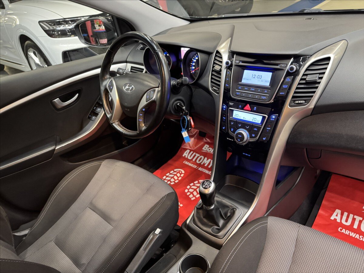 Hyundai i30 Kombi 1,6 l 81 kw