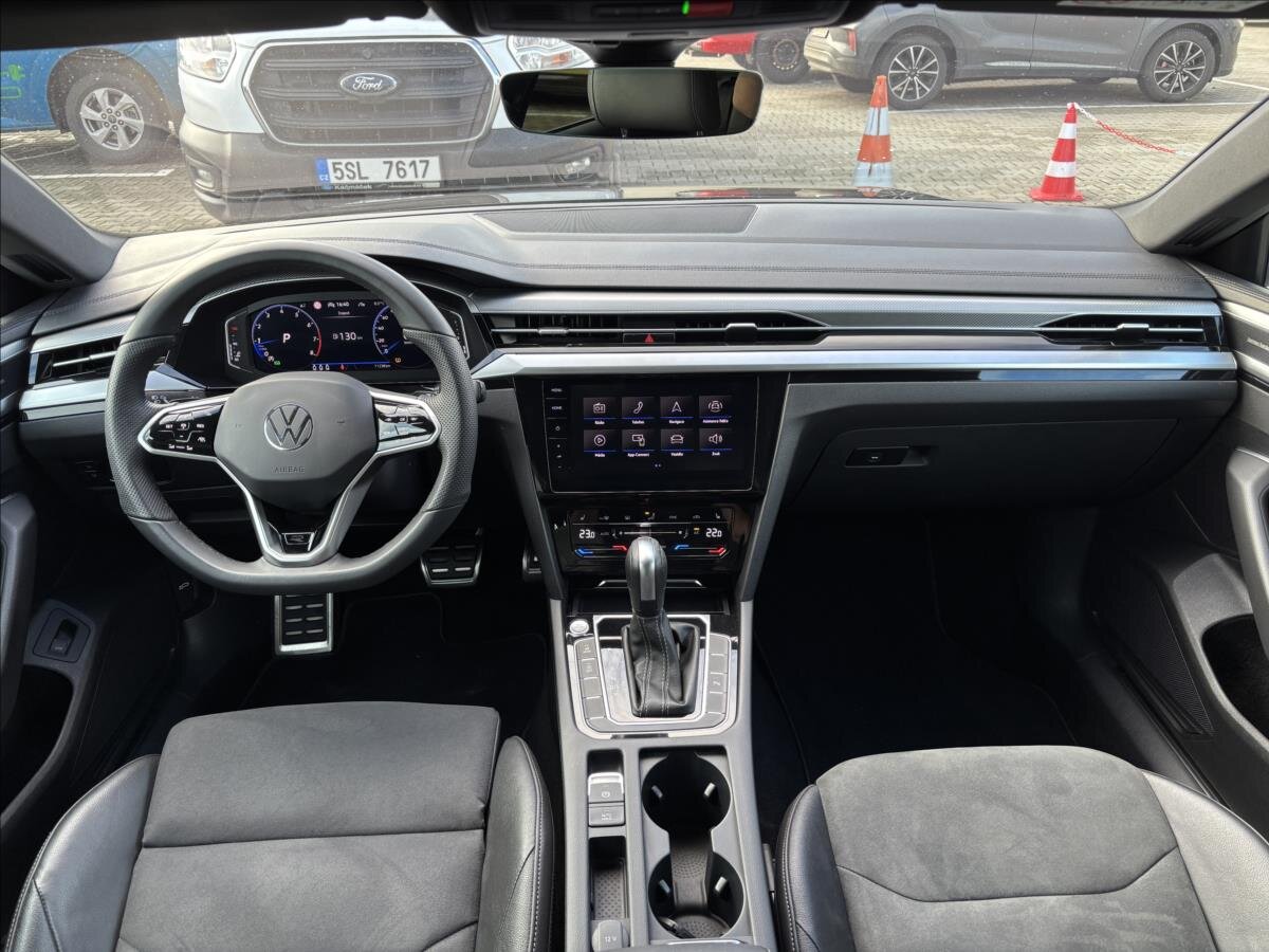 Volkswagen Arteon Liftback 2,0 l 206 kw