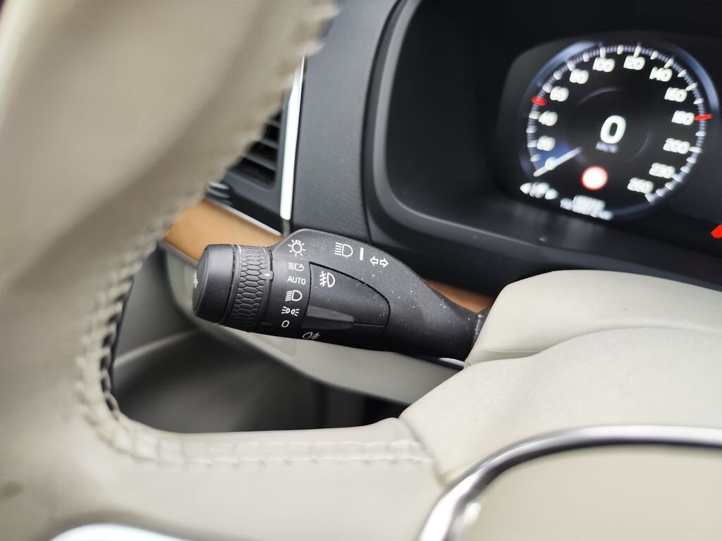 Volvo XC90 SUV 2,0 l 173 kw