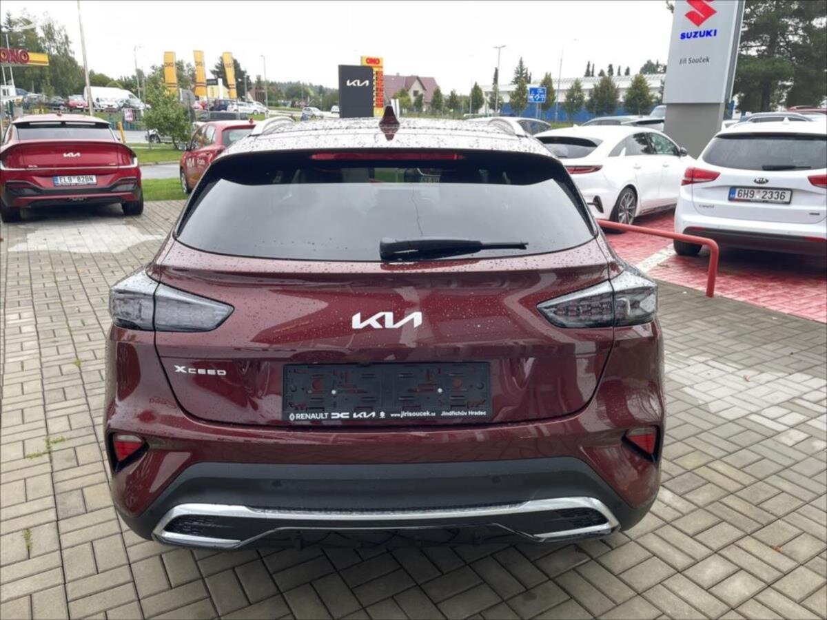 KIA XCeed SUV / Terénní 1,6 l 110 kw