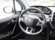 Peugeot 208 13