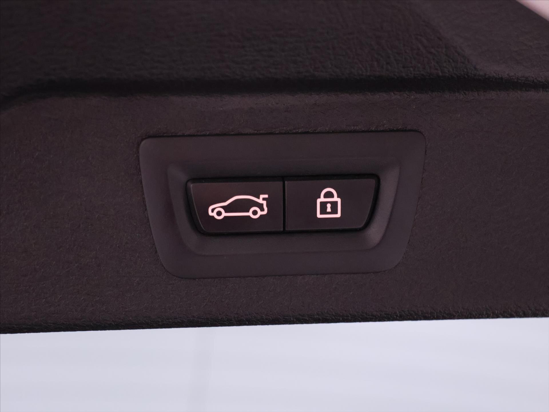 BMW X5 SUV 3,0 l 230 kw