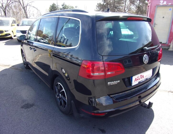 Volkswagen Sharan Kombi 2,0 l 100 kw