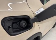 Volvo XC40 SUV / Terénní 2,0 l 120 kw