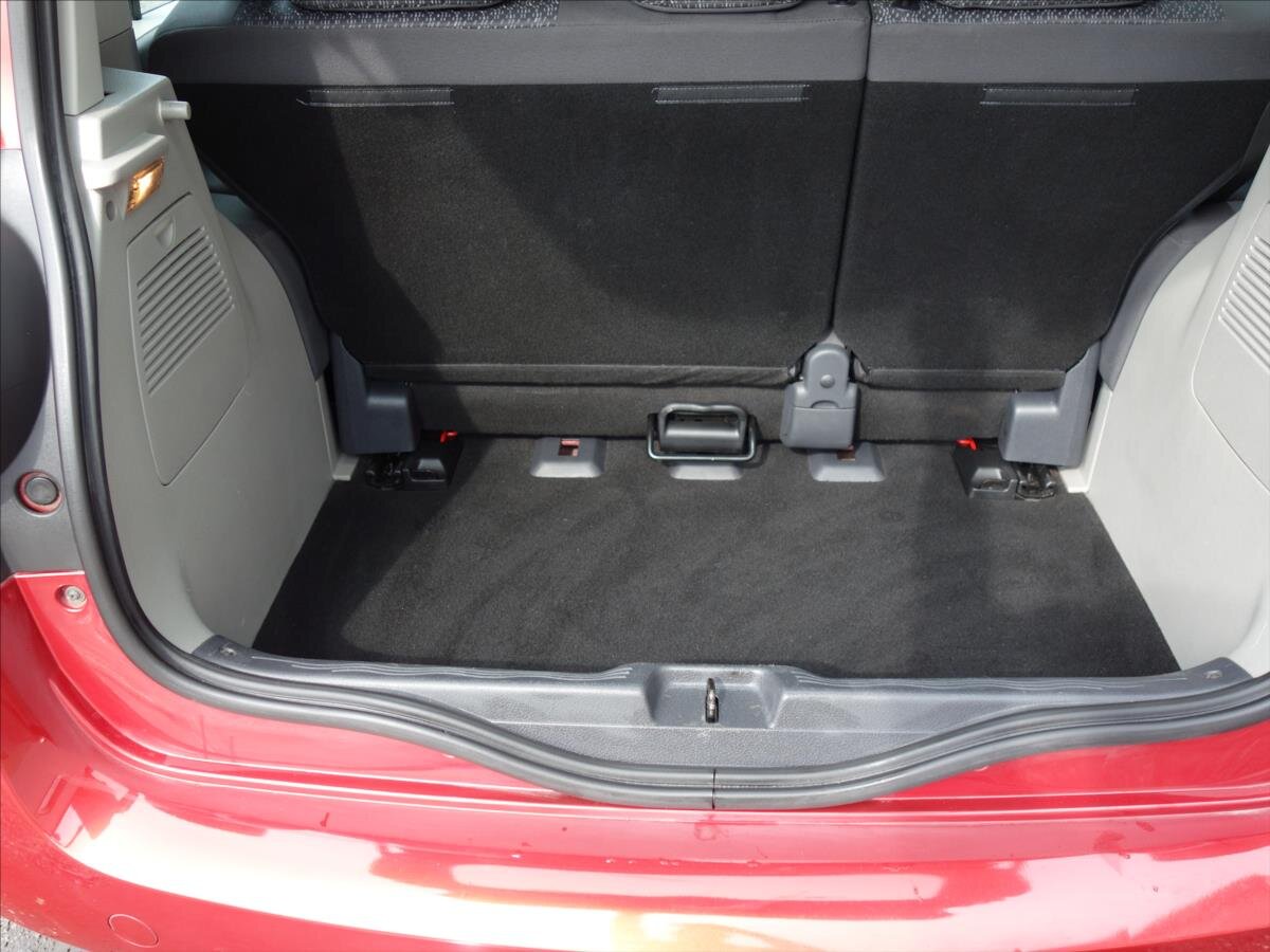 Renault Modus Hatchback 1,5 l 60 kw