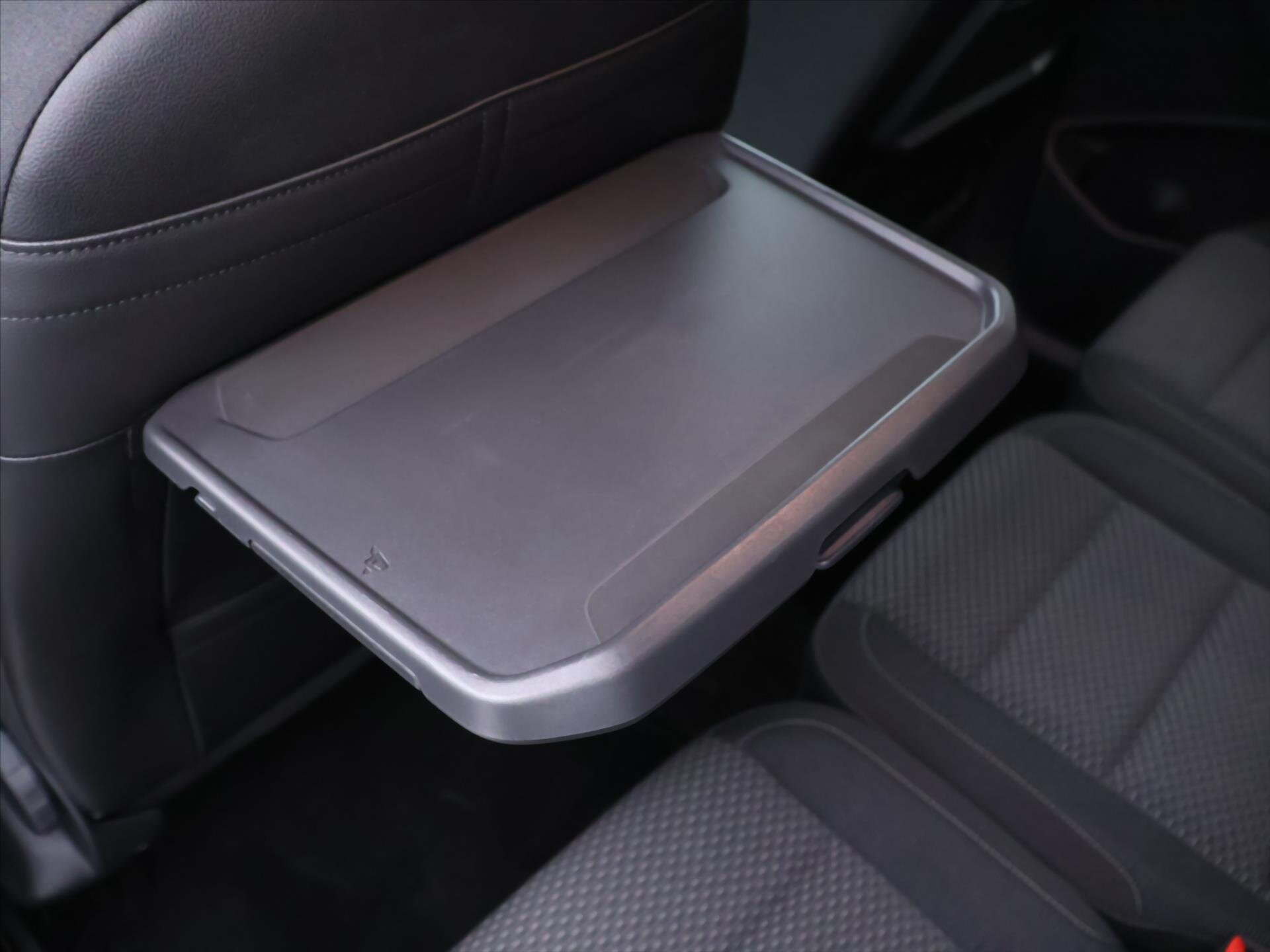 Volkswagen Touran MPV 1,6 l 85 kw