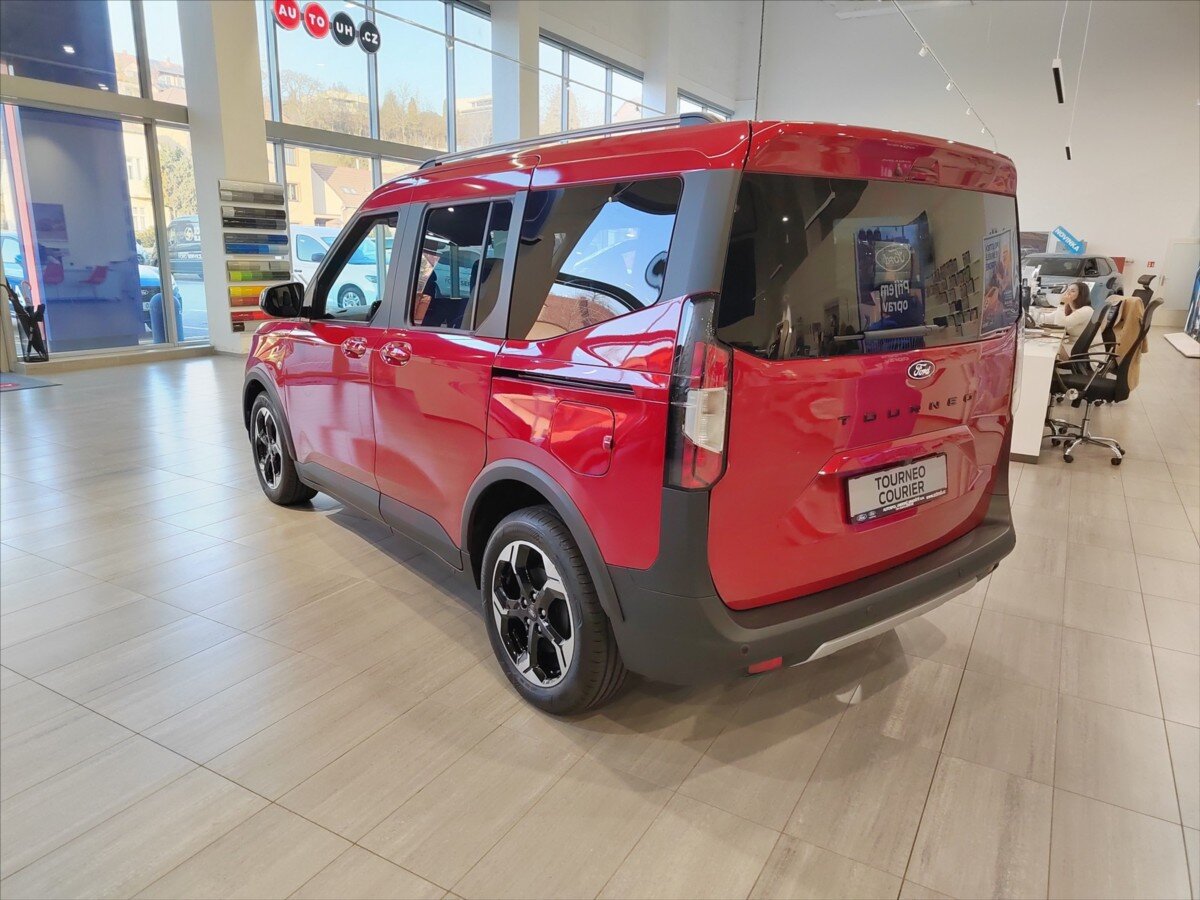 Ford Tourneo Courier